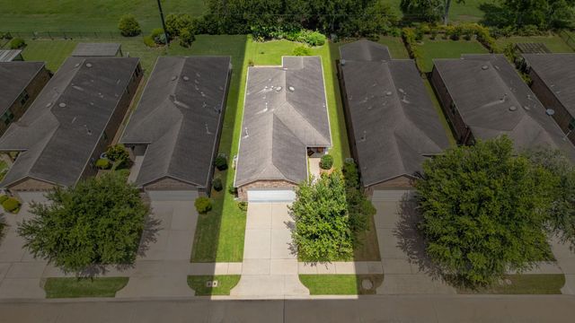 330 Ranch House Lane, Richmond, TX 77469