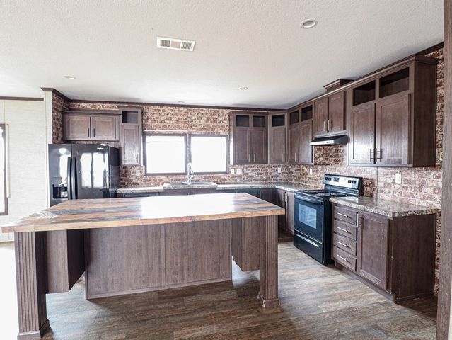 2610 S County Rd 150, Midland, TX 79706