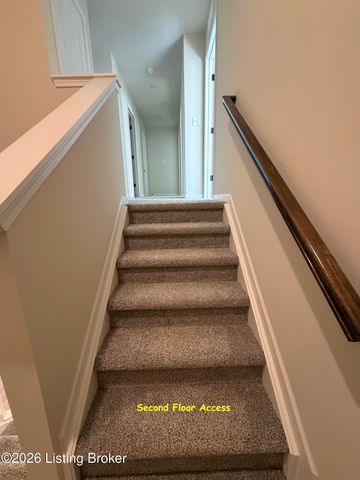 16906 Aiken Ridge Cir, Louisville, KY 40245