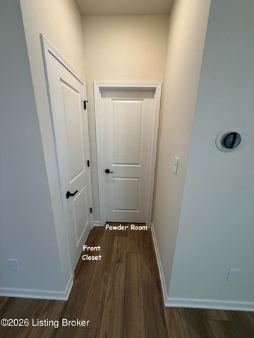16906 Aiken Ridge Cir, Louisville, KY 40245
