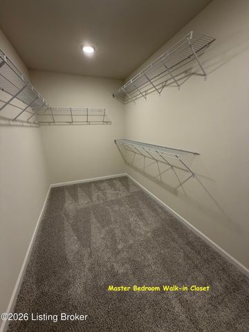 16906 Aiken Ridge Cir, Louisville, KY 40245
