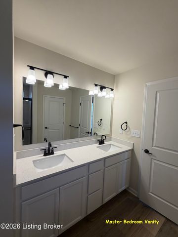 16906 Aiken Ridge Cir, Louisville, KY 40245