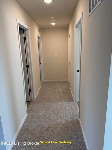 16906 Aiken Ridge Cir, Louisville, KY 40245