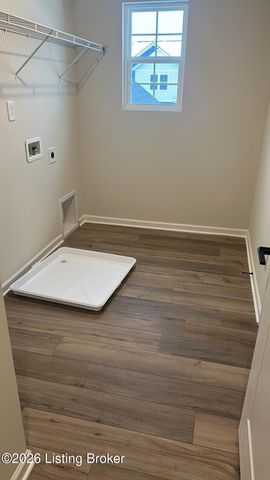 16906 Aiken Ridge Cir, Louisville, KY 40245