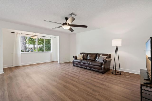 636 HILLCREST AVENUE, Maitland, FL 32751