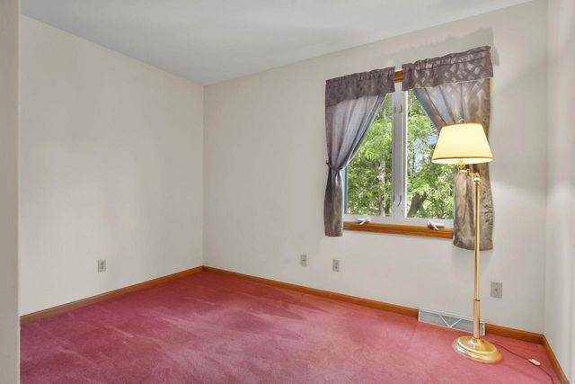 2928 Maple Run Drive, Madison, WI 53719