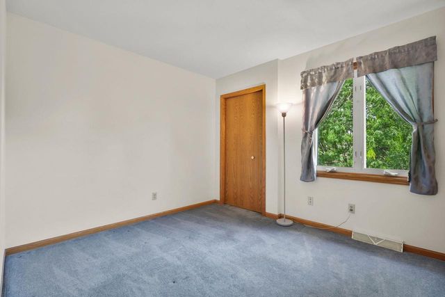 2928 Maple Run Drive, Madison, WI 53719