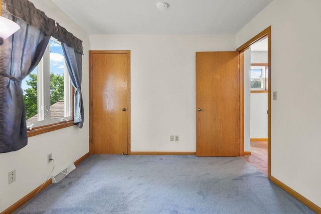 2928 Maple Run Drive, Madison, WI 53719