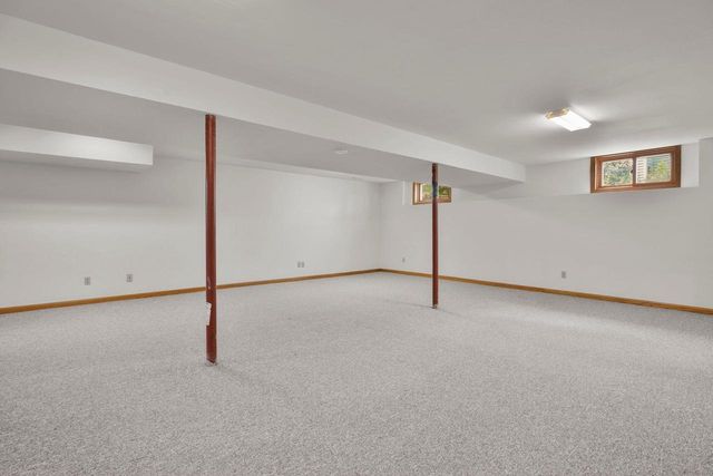 2928 Maple Run Drive, Madison, WI 53719