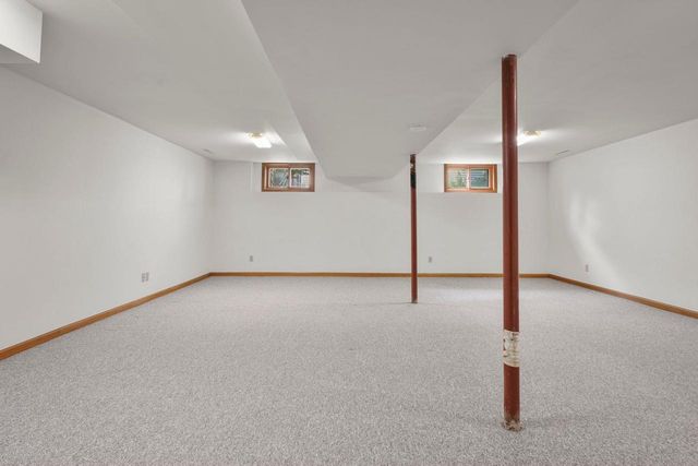 2928 Maple Run Drive, Madison, WI 53719