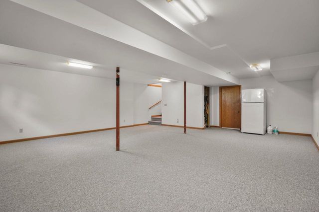 2928 Maple Run Drive, Madison, WI 53719