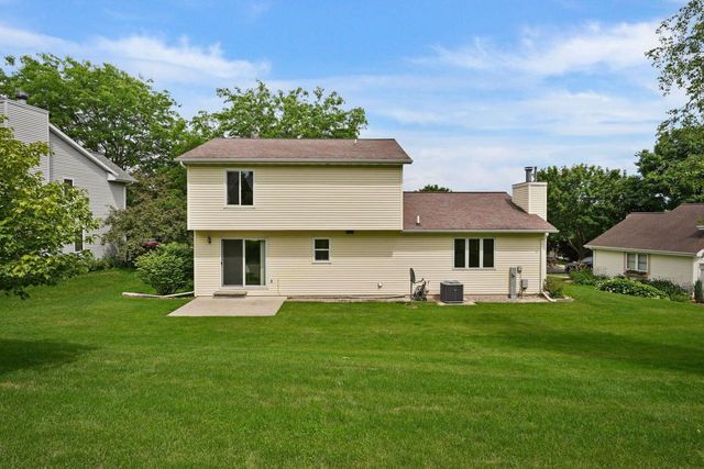 2928 Maple Run Drive, Madison, WI 53719