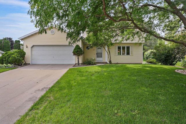 2928 Maple Run Drive, Madison, WI 53719