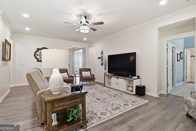 487 Majestic Oak Circle, Dallas, GA 30132