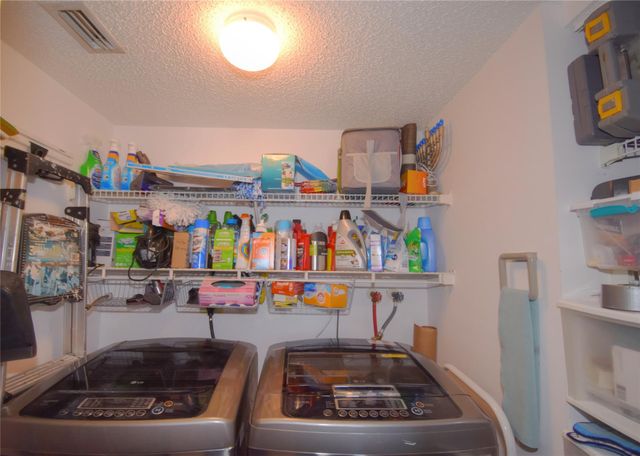 2238 N Cypress Bend Dr 902, Pompano Beach, FL 33069