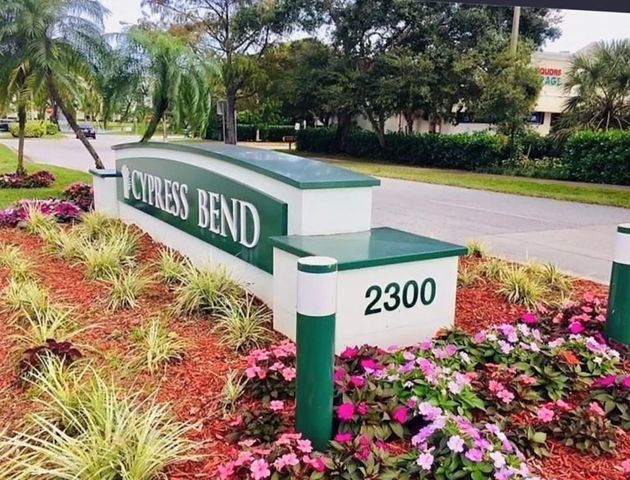2238 N Cypress Bend Dr 902, Pompano Beach, FL 33069