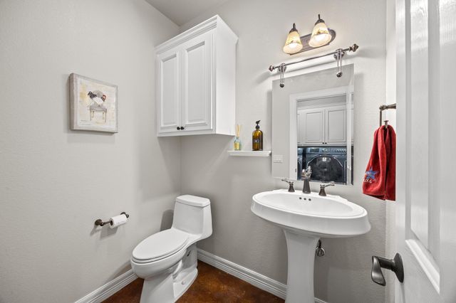 615 Cat Hollow Club DR A, Spicewood, TX 78669