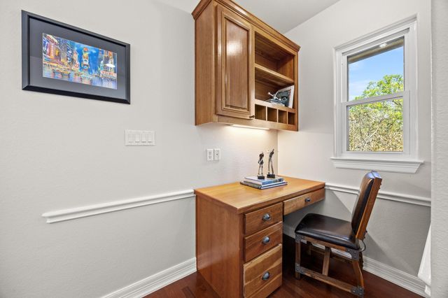 615 Cat Hollow Club DR A, Spicewood, TX 78669