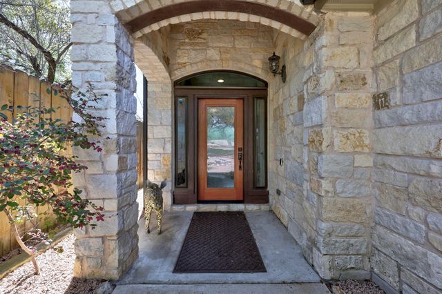 615 Cat Hollow Club DR A, Spicewood, TX 78669