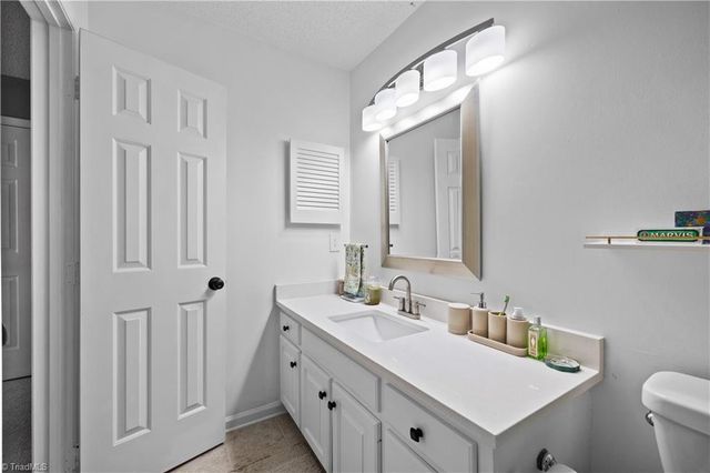 5457 Winters Way, Greensboro, NC 27410