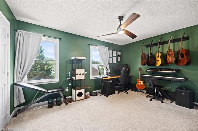 5457 Winters Way, Greensboro, NC 27410