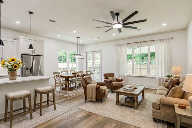 105A Mc Phail Street, Tomball, TX 77375