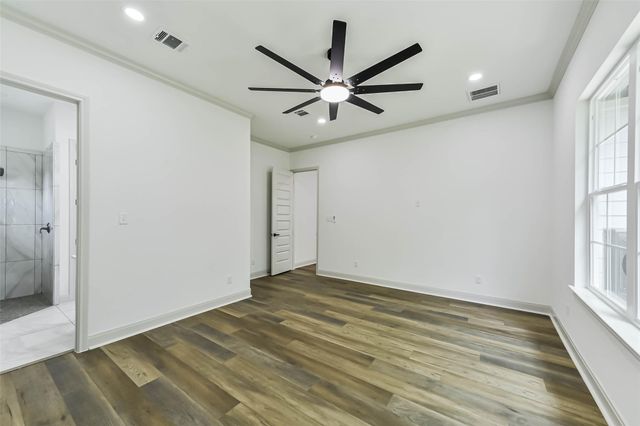 105A Mc Phail Street, Tomball, TX 77375