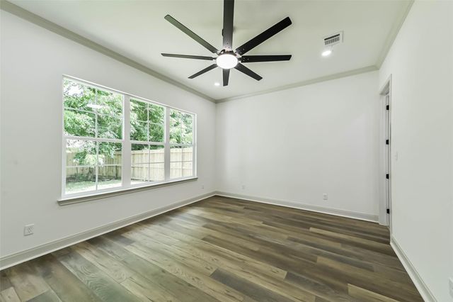 105A Mc Phail Street, Tomball, TX 77375