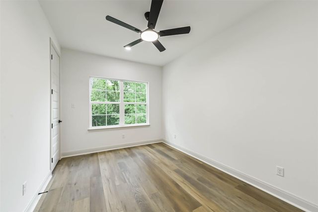 105A Mc Phail Street, Tomball, TX 77375