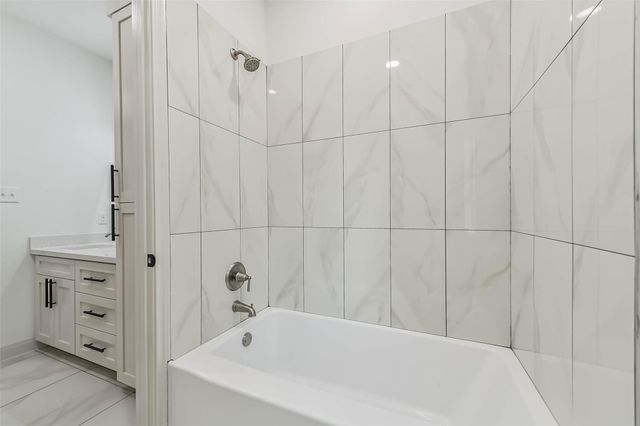 105A Mc Phail Street, Tomball, TX 77375