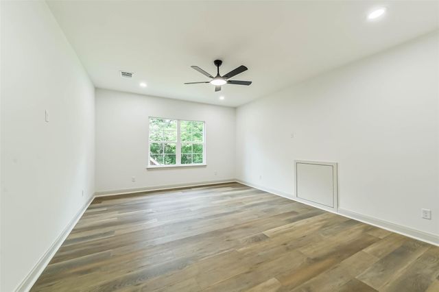 105A Mc Phail Street, Tomball, TX 77375