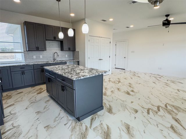 350 Lucy Road, Greenville, TX 75402