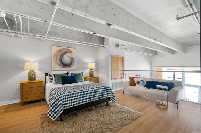 550 Seagaze Drive 26, Oceanside, CA 92054