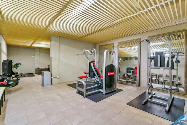 550 Seagaze Drive 26, Oceanside, CA 92054