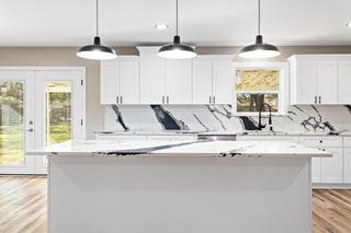 1526 Campbell Road, Winnie, TX 77665