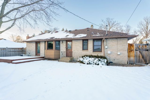 1600 Bohland Avenue, Saint Paul, MN 55116