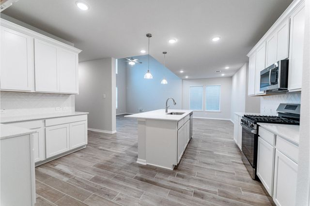 2706 Ruby Laurel Drive, Iowa Colony, TX 77583