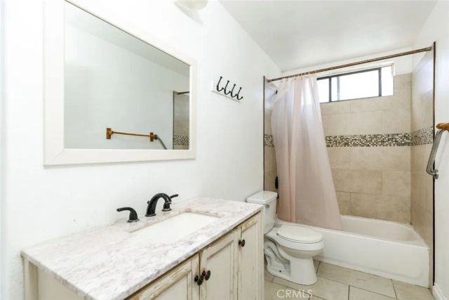 38633 Angele Trumpet Court, Palmdale, CA 93550