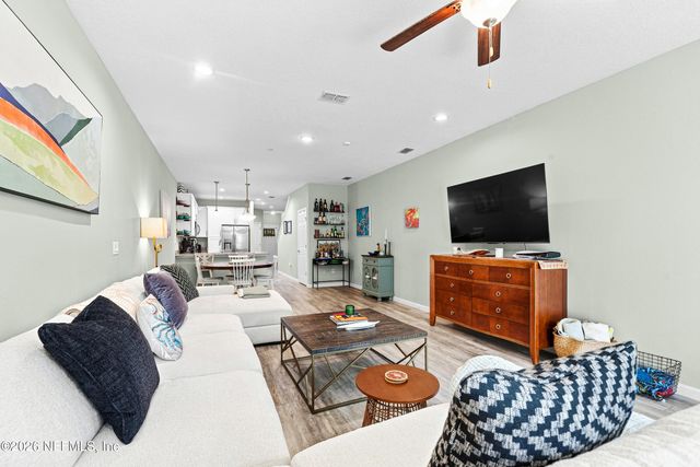 856 5TH Avenue S, Jacksonville Beach, FL 32250