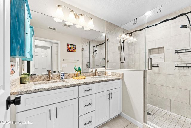 856 5TH Avenue S, Jacksonville Beach, FL 32250