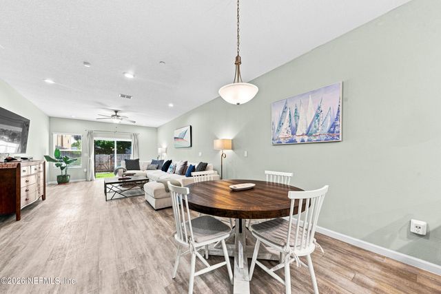 856 5TH Avenue S, Jacksonville Beach, FL 32250