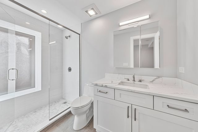 935 W Winona Street 1N, Chicago, IL 60640