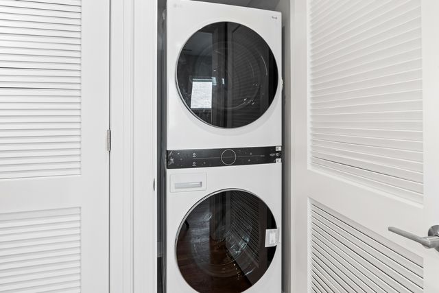 935 W Winona Street 1N, Chicago, IL 60640