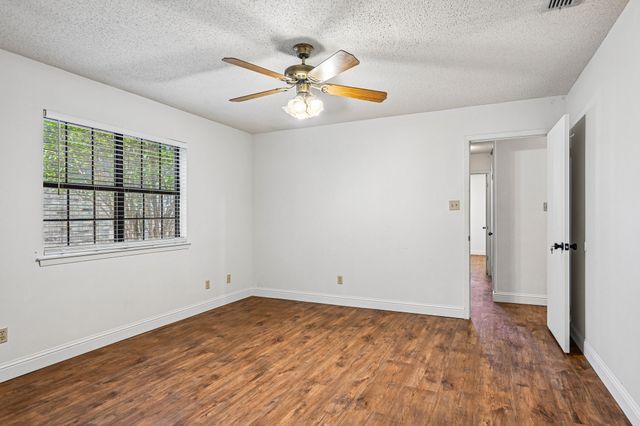 2051 Lisa Circle, Canton, TX 75103