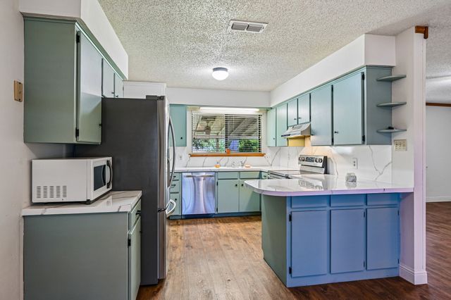 2051 Lisa Circle, Canton, TX 75103