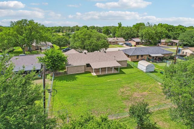 2051 Lisa Circle, Canton, TX 75103