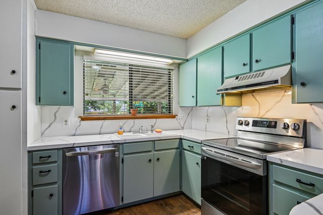 2051 Lisa Circle, Canton, TX 75103