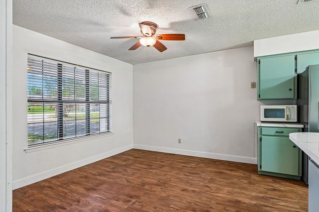 2051 Lisa Circle, Canton, TX 75103