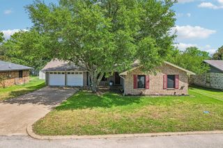 2051 Lisa Circle, Canton, TX 75103