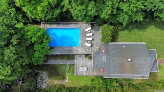 30 Vail Avenue, East Quogue, NY 11942